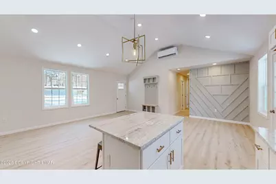  515 Hummingbird Court, Bushkill, PA 18324 - Photo 12