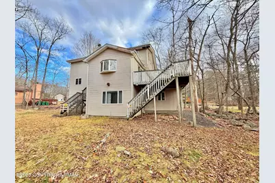  297 Hyland Drive, East Stroudsburg, PA 18301 - Photo 4