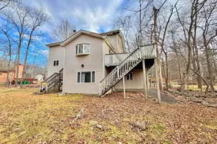 297 Hyland Dr, East Stroudsburg, PA 18301 - Photo 4