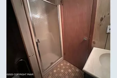  5880 Decker Road, Bushkill, PA 18324 - Photo 14