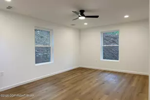 1131 Mink Ct, Bushkill, PA 18324 - Photo 38