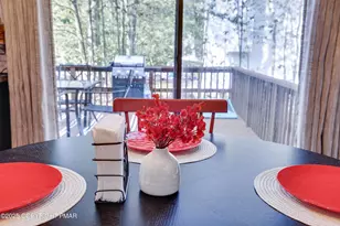 8191 Elk Ct, Tobyhanna, PA 18466 - Photo 10