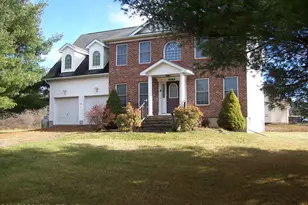 106 Bull Run, Long Pond, PA 18334 - Photo 2