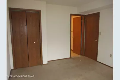  159 Stream Court, Bushkill, PA 18324 - Photo 14