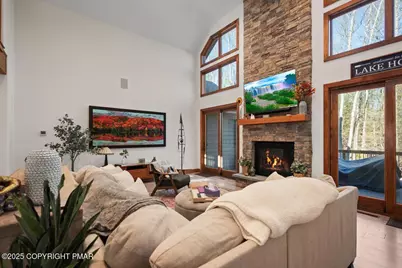  165 Split Rock Lane, Pocono Pines, PA 18350 - Photo 6