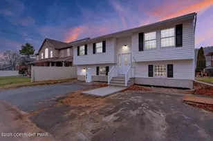 903 Avenue N, Matamoras, PA 18336 - Photo 2