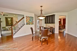 120 Hampton Dr, Mount Bethel, PA 18343 - Photo 10