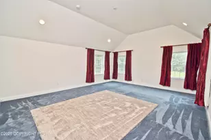 120 Hampton Dr, Mount Bethel, PA 18343 - Photo 52