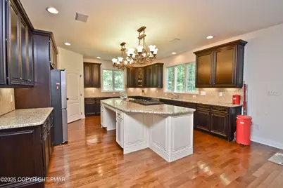  120 Hampton Drive, Mount Bethel, PA 18343 - Photo 12