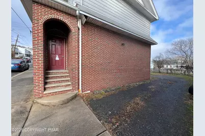  405 N Front Street, Minersville, PA 17954 - Photo 2