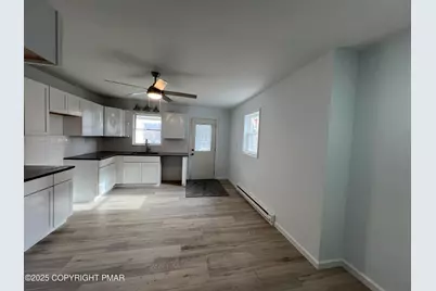  405 N Front Street, Minersville, PA 17954 - Photo 24