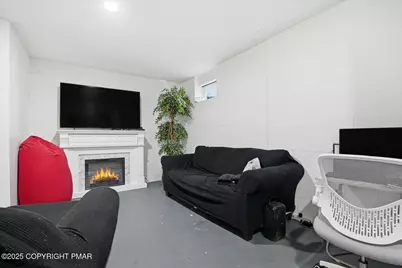  102 Longshore Circle, East Stroudsburg, PA 18302 - Photo 42