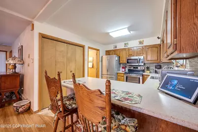  114 Brentwood Drive, Bushkill, PA 18324 - Photo 10