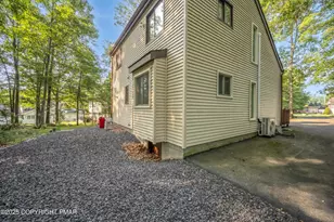 114 Brentwood Dr, Bushkill, PA 18324 - Photo 28
