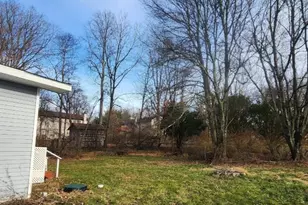 144 Louise Ln, Bartonsville, PA 18321 - Photo 8