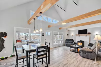  306 Timber Hill Road, Henryville, PA 18332 - Photo 6