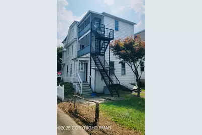  627 Carey Avenue, Wilkes Barre, PA 18702 - Photo 2