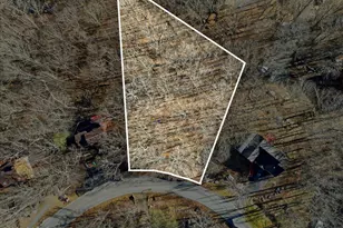 2411 Sec 3 Southport Dr, Bushkill, PA 18324 - Photo 1