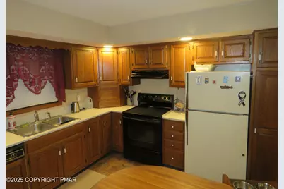  5186 Spring Drive, Swiftwater, PA 18370 - Photo 14
