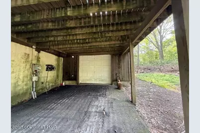  72 Country Club, Thornhurst, PA 18424 - Photo 8