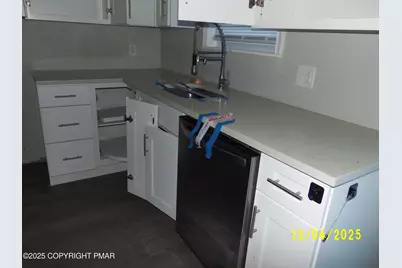  9318 Fairmount Way, Tobyhanna, PA 18466 - Photo 8