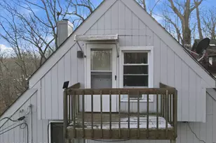 109 Saunders Dr, Bushkill, PA 18324 - Photo 4