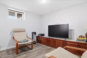 109 Saunders Dr, Bushkill, PA 18324 - Photo 32