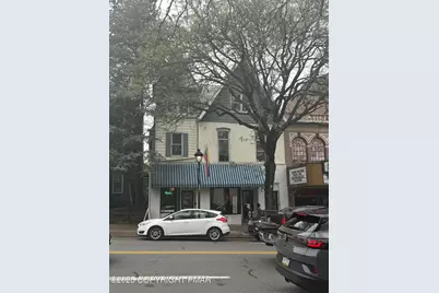  526 Main St, Unit 3, Stroudsburg, PA 18360 - Photo 1