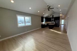 1270 Franklin St, Old Forge, PA 18518 - Photo 8