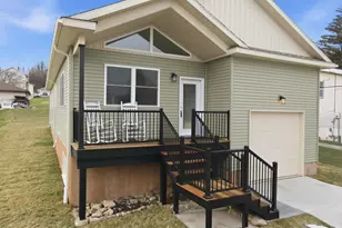 1270 Franklin St, Old Forge, PA 18518 - Photo 56