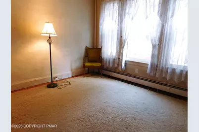  134 Schuylkill Avenue, Tamaqua, PA 18252 - Photo 6