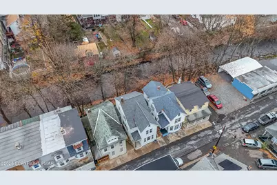  134 Schuylkill Avenue, Tamaqua, PA 18252 - Photo 2