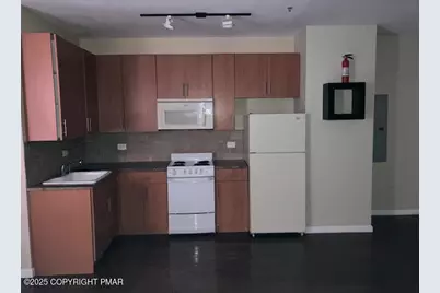  632 Main Street #2R, Stroudsburg, PA 18360 - Photo 4