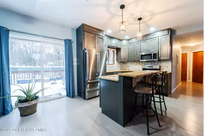  153 Thornapple Lane, Tobyhanna, PA 18466 - Photo 8