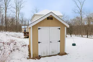 5129 Hemlock Ln, Tamiment, PA 18371 - Photo 22