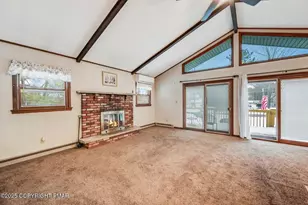 400 Clearview Dr, Long Pond, PA 18334 - Photo 8