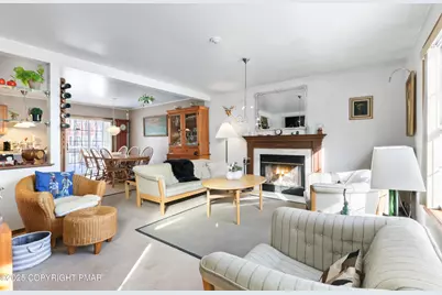  462 Country Place Drive, Tobyhanna, PA 18466 - Photo 6