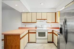 270 Oakenshield Dr, Tamiment, PA 18371 - Photo 10