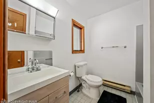 270 Oakenshield Dr, Tamiment, PA 18371 - Photo 14