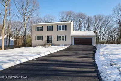  14 Stonegate Court, Mount Pocono, PA 18344 - Photo 2