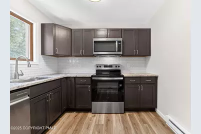  4127 Indian Avenue, Pocono Summit, PA 18346 - Photo 12