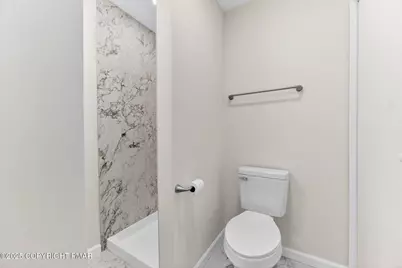 4127 Indian Avenue, Pocono Summit, PA 18346 - Photo 16