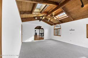 2329 Cramer Ct, Bushkill, PA 18324 - Photo 10