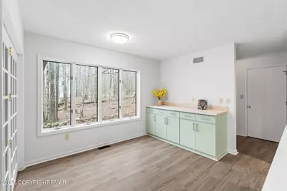  34 Lehigh River Drive, Covington Township, PA 18424 - Photo 18