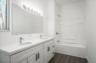 9406 Juniper Dr, Tobyhanna, PA 18466 - Photo 12