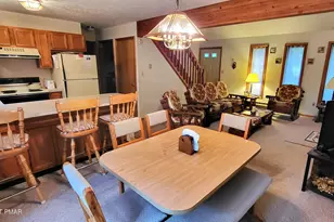 188 Radcliff Rd, Bushkill, PA 18324 - Photo 6