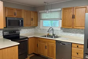 1146 Colt Ln, Pocono Summit, PA 18346 - Photo 12