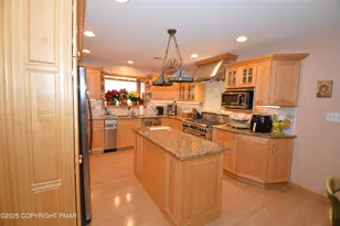 221 Spruce Run Dr, Dingmans Ferry, PA 18328 - Photo 8