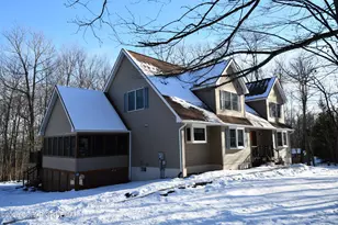 221 Spruce Run Dr, Dingmans Ferry, PA 18328 - Photo 4