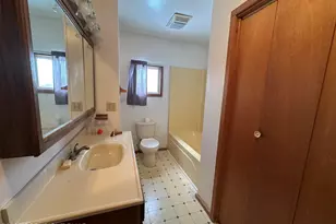 124 Greenview Dr, Brodheadsville, PA 18322 - Photo 12